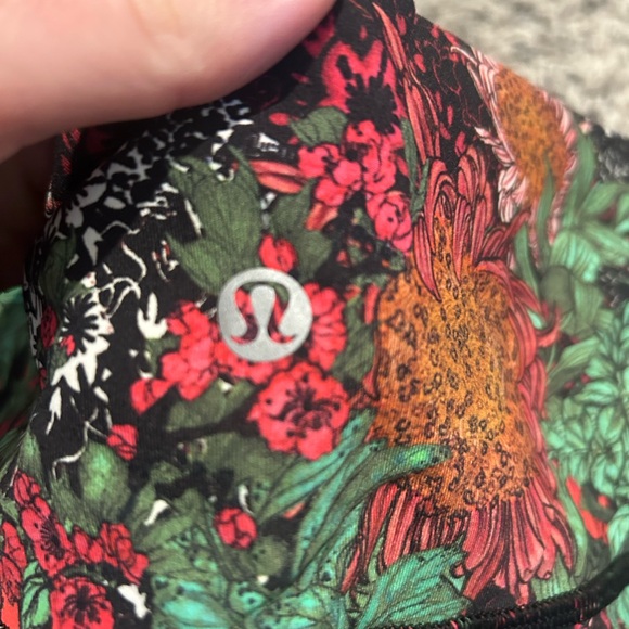 Lululemon Wunder Under Hi-Rise 1/2 Tight, 17” - Picture 5 of 6